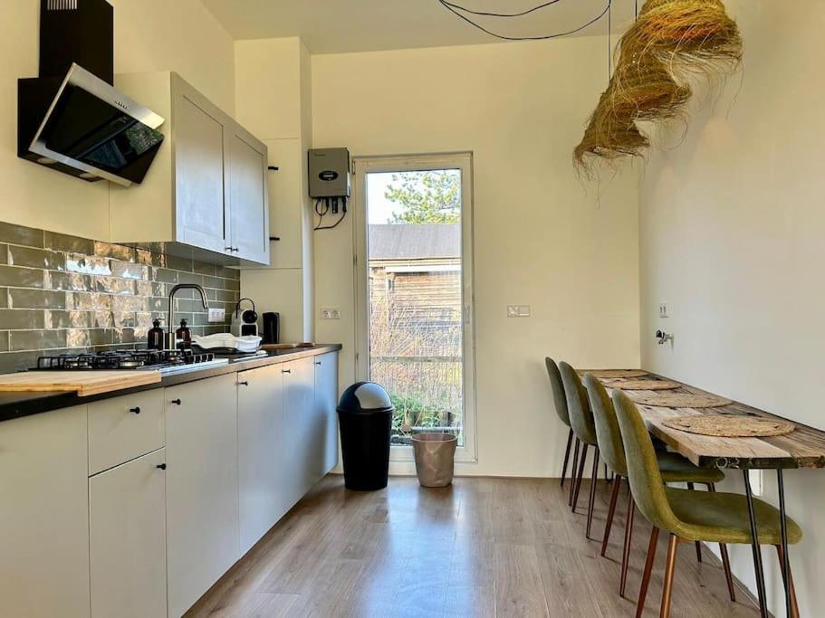 Family House With Garden & Jacuzzi & Sauna Near Amsterdam Vijfhuizen Eksteriør billede