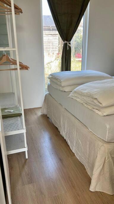 Family House With Garden & Jacuzzi & Sauna Near Amsterdam Vijfhuizen Eksteriør billede