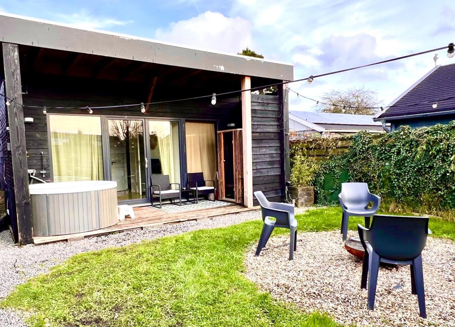 Family House With Garden & Jacuzzi & Sauna Near Amsterdam Vijfhuizen Eksteriør billede